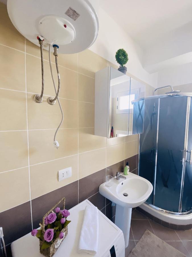 Madernas Bernad Apartment โอริคูม ภายนอก รูปภาพ